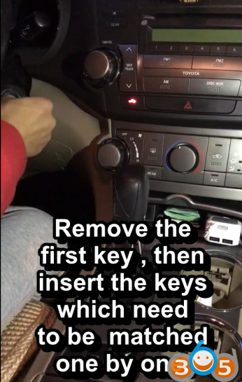 
			How to use Toyo Key Pro II to Program Toyota 4D 40/80/128 Bit all keys lost		