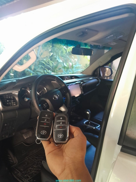 Autel KM100 Adds Toyota HILUX 2023 Smart Key via OBD