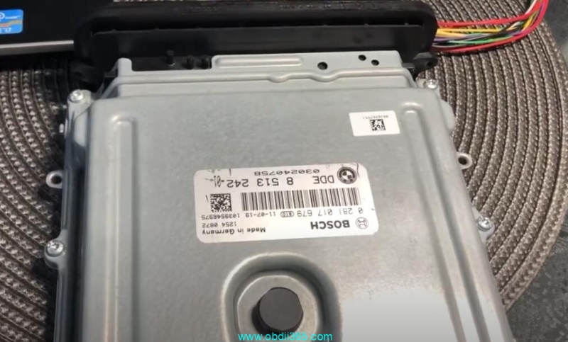 CGDI Prog BMW Read ISN from EDC17CP45 ECU