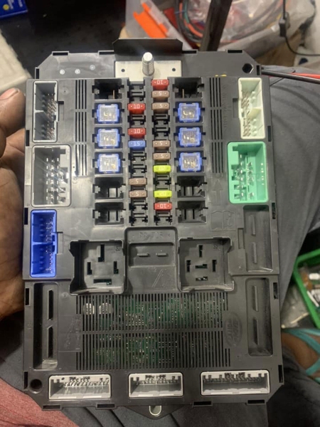 Repair Jaguar XF250 BCM by Launch X-prog3