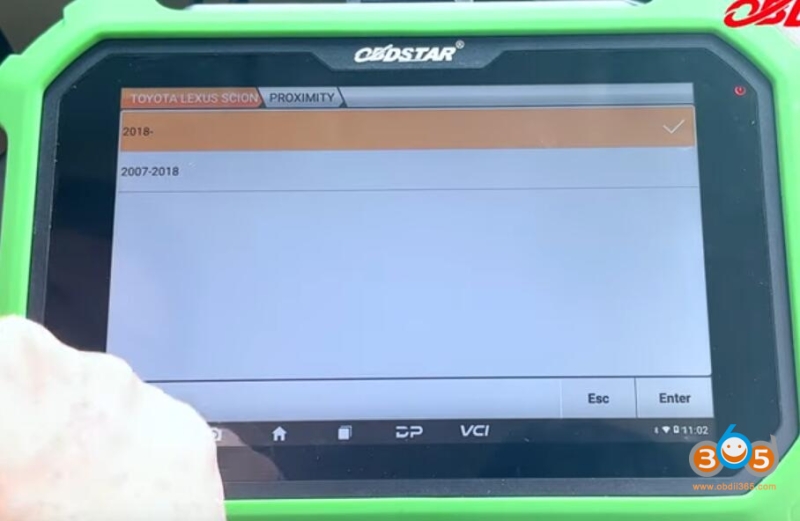 Program Toyota Camry 2018- 8A Proximity with OBDSTAR via OBD